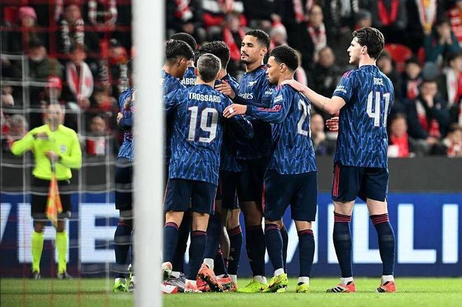 关于里程碑夜布鲁克林篮网豪取连胜，英超冲刺阶段刷纪录，信心回归，纪律约束更严格的信息